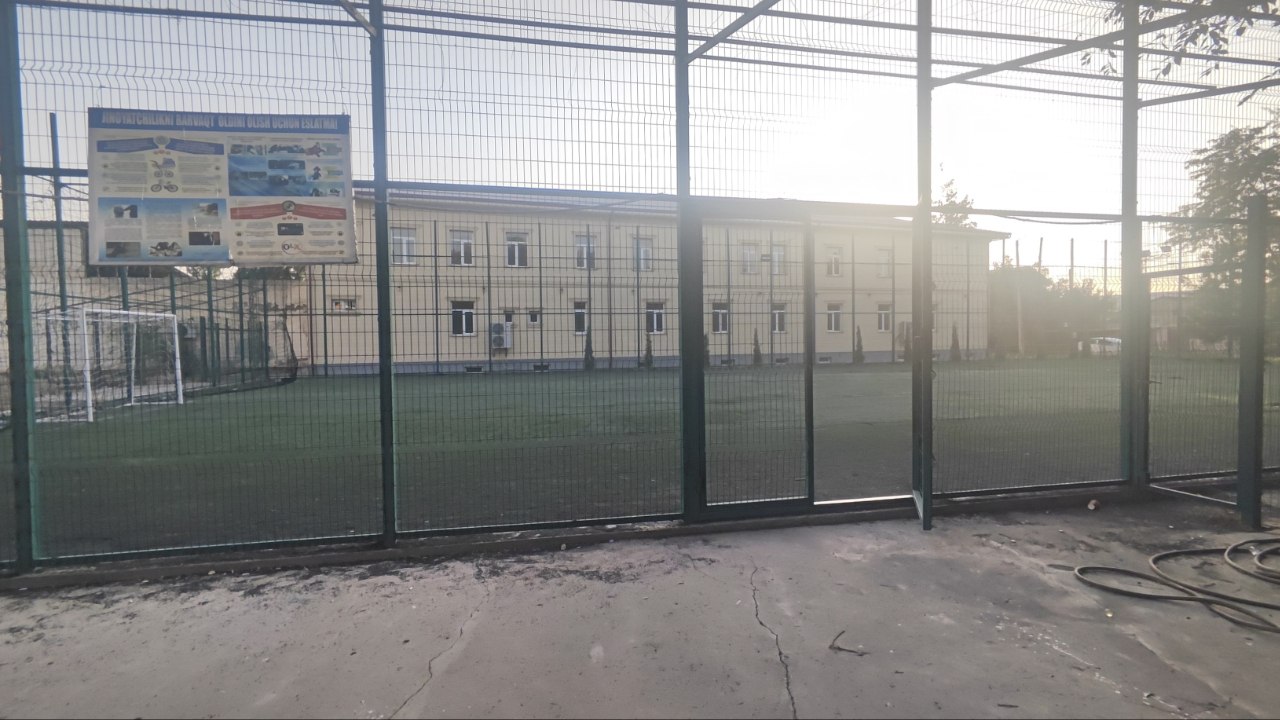 Fayzobod stadion