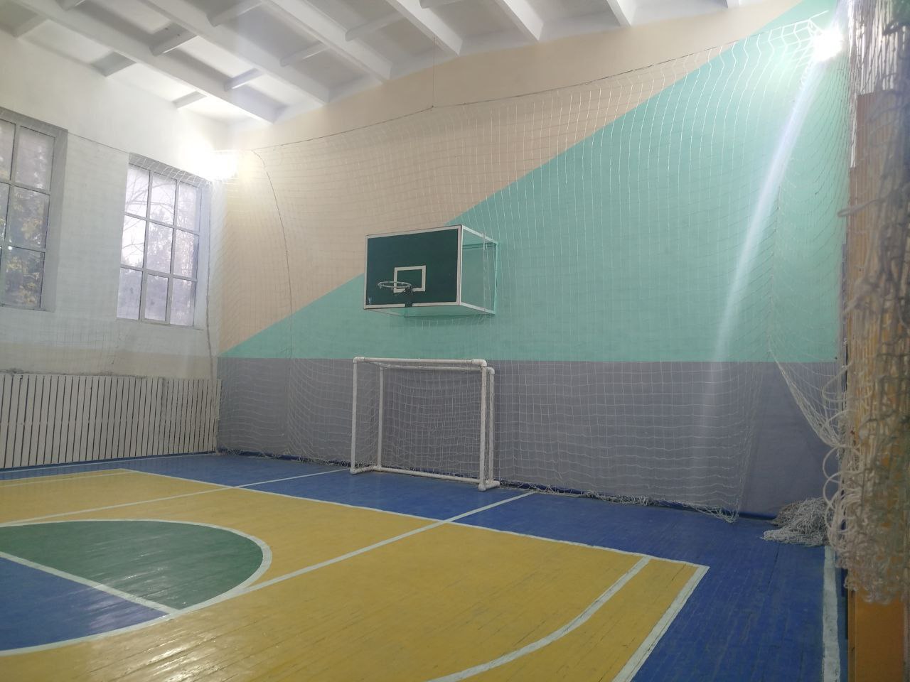 188-maktab, sport zal